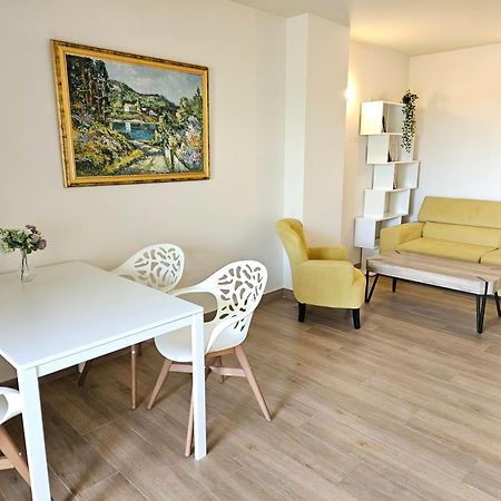 Apartment Lime Golden Star, 자베아 외부 사진